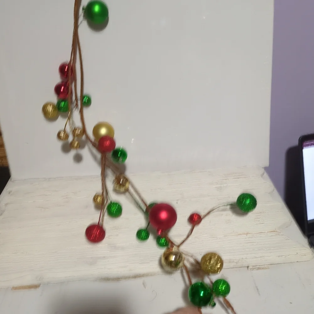 Holiday Ornament Garland - Red, Green, Gold